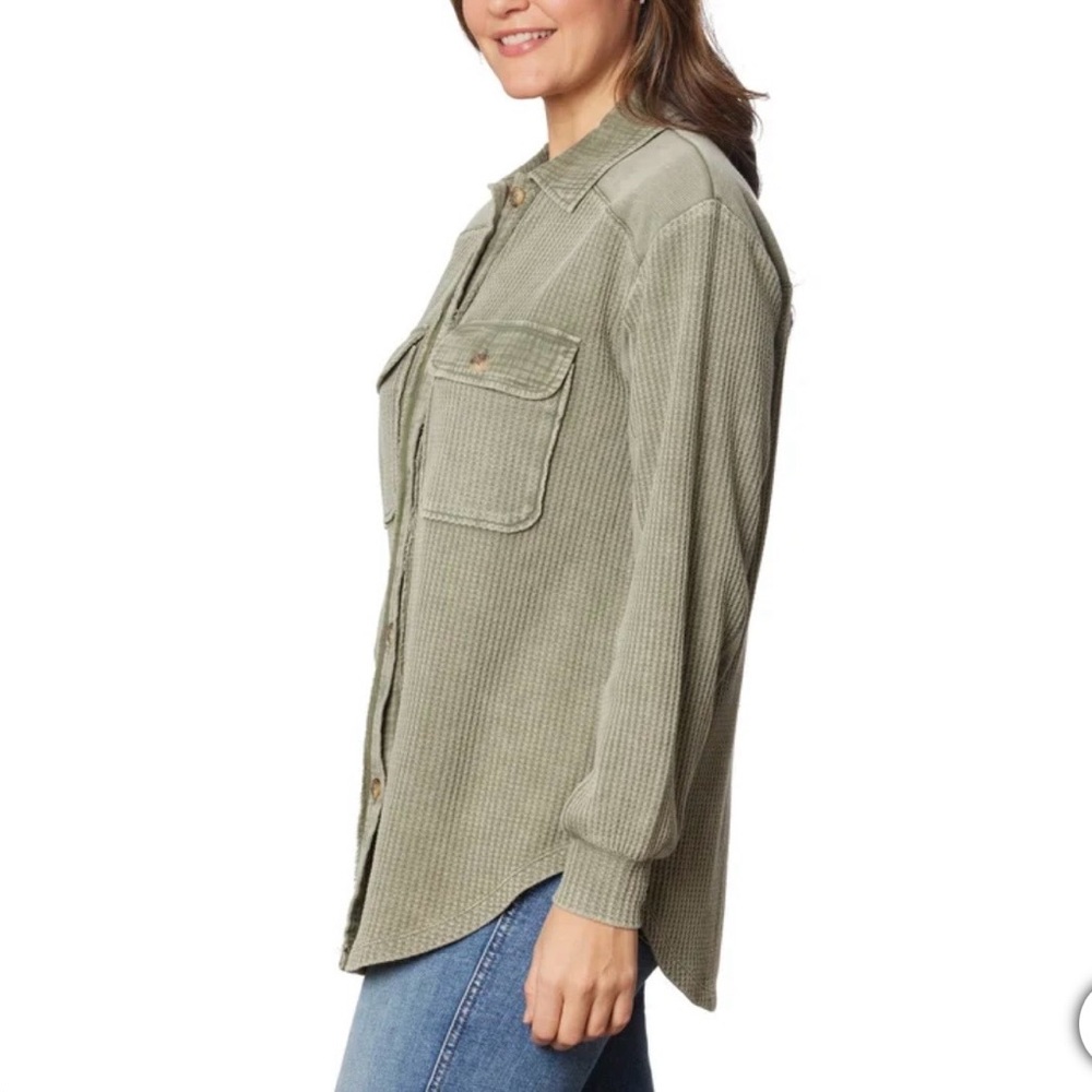 Briggs Women's Button Front
Waffle Shirt, S - Picture 2 of 4
